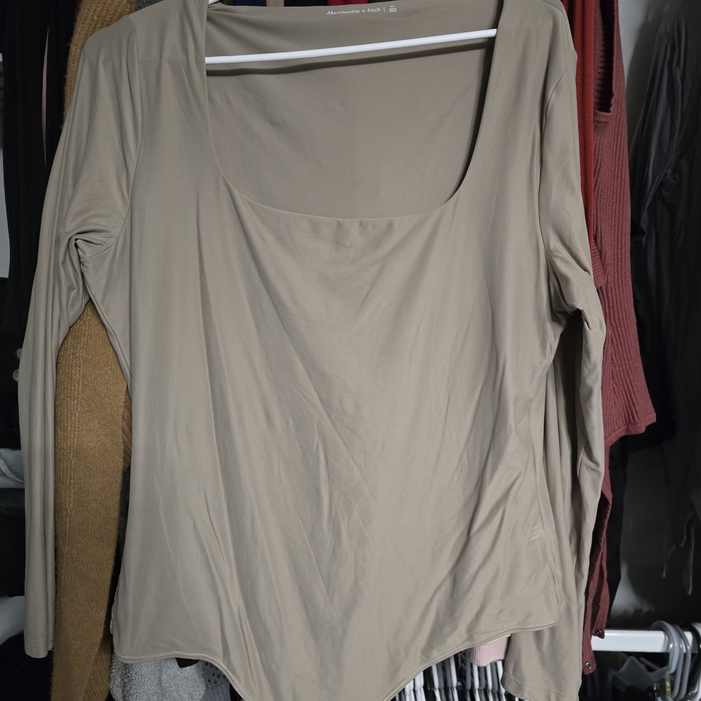 Abercrombie & Fitch Women's Tan Long Sleeve Onzie (2)